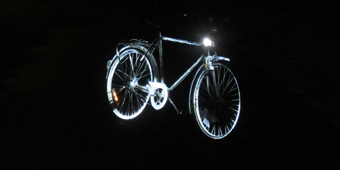 Albedo100 Light Metallic Spray Bicycle